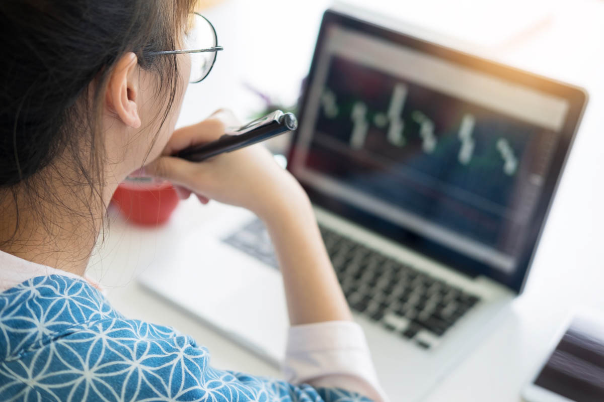 CRM 101: Part 2 – 6 ways CRM can help your business grow